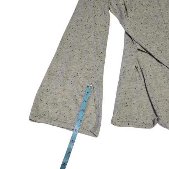 heather B    Women's   Size S    Sweater   Top   Speckled Heather Gray - Picture 6 of 8